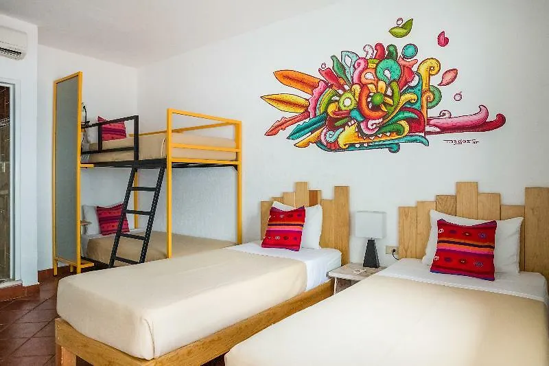 Selina Playa Del Carmen Hostel
