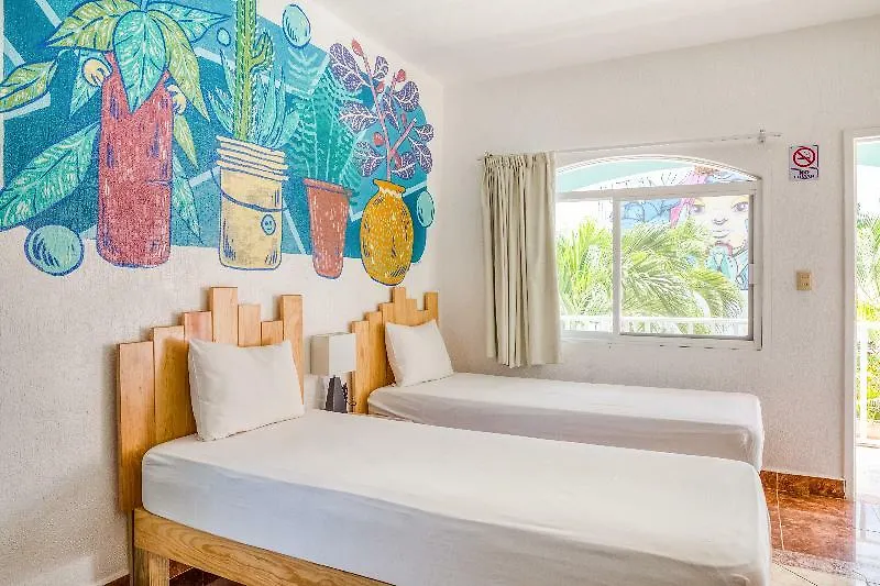 Selina Playa Del Carmen Hostel