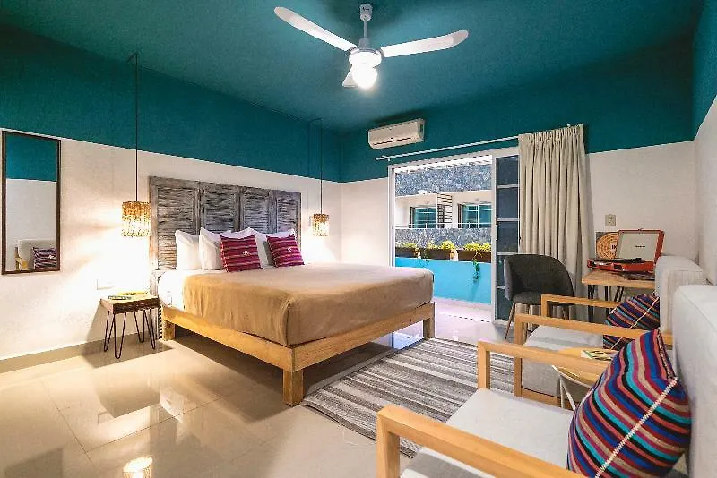 Selina Playa Del Carmen Hostel