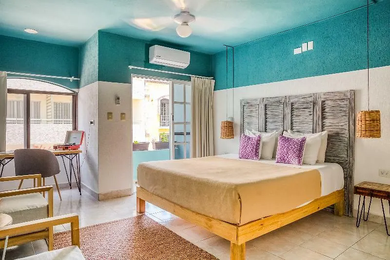 Selina Playa Del Carmen Hostel