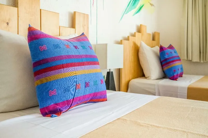 Selina Playa Del Carmen Hostel Mexico